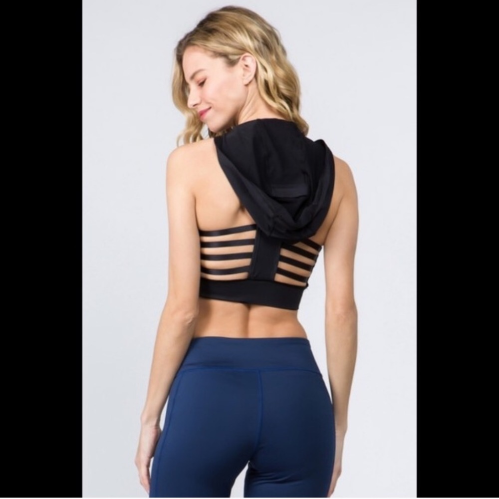 NWT! Black Strappy Sports Bra w/ Attached Hood